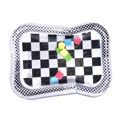  NAFUKOVACIA VODNÁ PODLOŽKA S ČIERNO-BIELYM KONTRASTOM SO ŠACHOVNICOVÝM VZOROM 65CM X 50CM